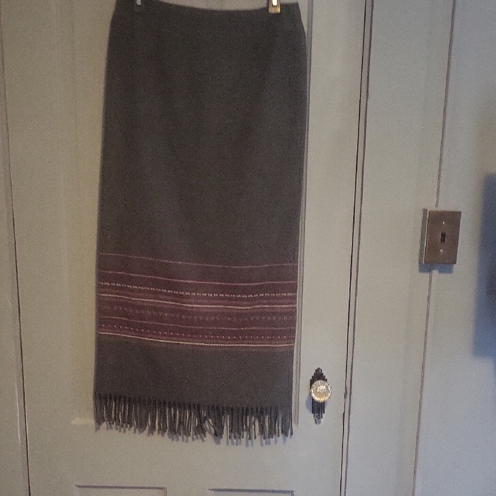 Dress Barn Charcoal Maxi Skirt with Mauve Fringe